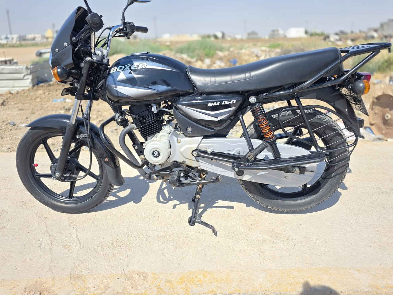 بوكسر 2021
(ارقام +سنويه )انكليزي .تحويل ثاني يوم 
دراجه مكفوله ....بعقوبه 
سعر / 1850
وتساب +رقم [***********]
