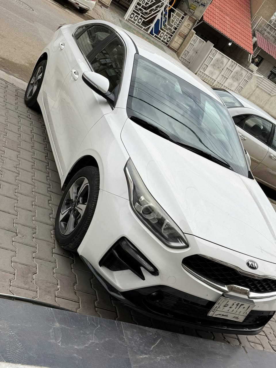 السلام عليكم سيراتو موديل ٢٠١٩ماشيه ١٢٥  فول بصمه تبريد قطعتين داخل لونينن بغدادباأسمي  سياره بدن اي حادث بس بيها كم رصعه مال مطر حالوب
السعر ١٤٧ وبيها مجال قليل


**إذا كنت صاحب هذا الإعلان وتريد حذفه لأي سبب، رجاءا أرسل رسالة إلى الدعم الفني**