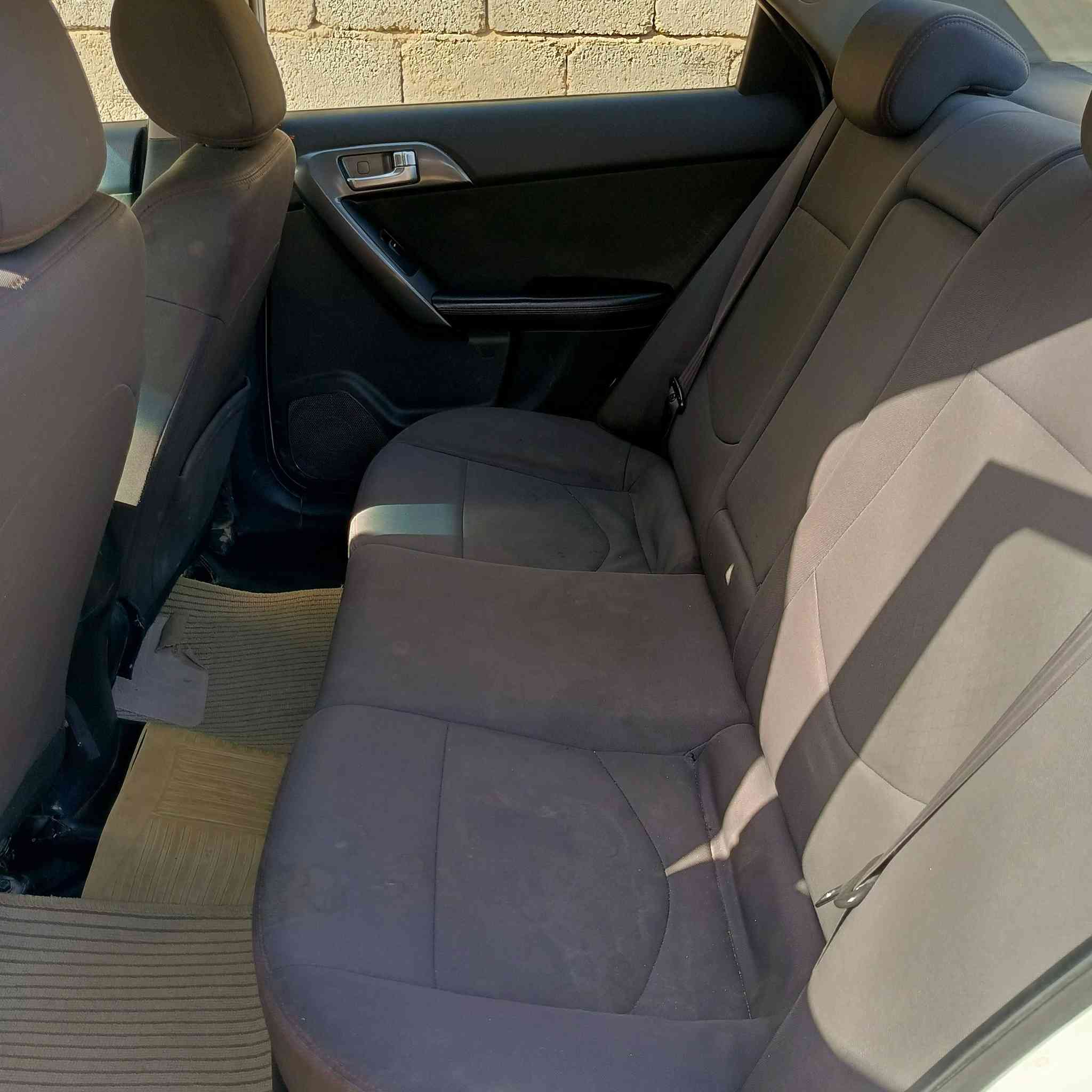 السلام عليكم
كيا سيراتو للبيع مديل13 الضرر بيها هلال الجاملغ موضح بل صوره ورصعه خفيفه خلف باب السائق مواصفات نص فول الشراي يجي خاص


**إذا كنت صاحب هذا الإعلان وتريد حذفه لأي سبب، رجاءا أرسل رسالة إلى الدعم الفني**