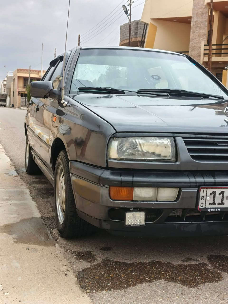 للبيع كولف فنتو
موديل 1992 
محرك 2000
محرك وكير جيد جدا
كير اوتماتيك
تبريد شغال ثلج
صدر جديد
كهربائيات كله شغاله
اي نقص مابيهه
بدون ضربه 
رقم بغداد انكليزي باسمي
السعر 45 وبيهه مجال 
المكان  الفلوجه
للإستفسار *********** الكير جديد مال كصه
