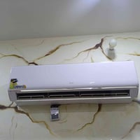 للبيع للبيع سبلت اواكس 2طن بعده كلش نظيف استخدام موسم  تدفئه تبريد الس...