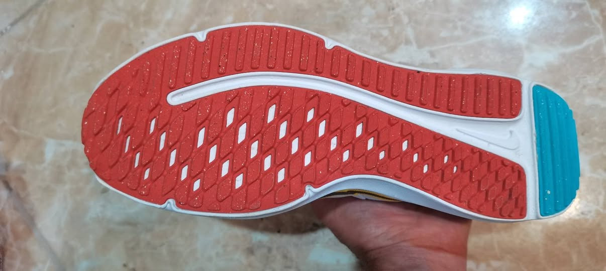 Nike Running size 41
26.5 cm


**إذا كنت صاحب هذا الإعلان وتريد حذفه لأي سبب، رجاءا أرسل رسالة إلى الدعم الفني**