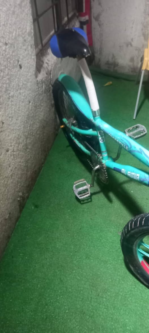 السلام عليكم باسكل كوبره حجم 20 للبيع ب50 وبي مجال قفله 40المكان البصره الزبير الباسكل ياباني و بي ختم واكو مراوسه باسكل بناتي الرقم7781363877واتساب


**إذا كنت صاحب هذا الإعلان وتريد حذفه لأي سبب، رجاءا أرسل رسالة إلى الدعم الفني**