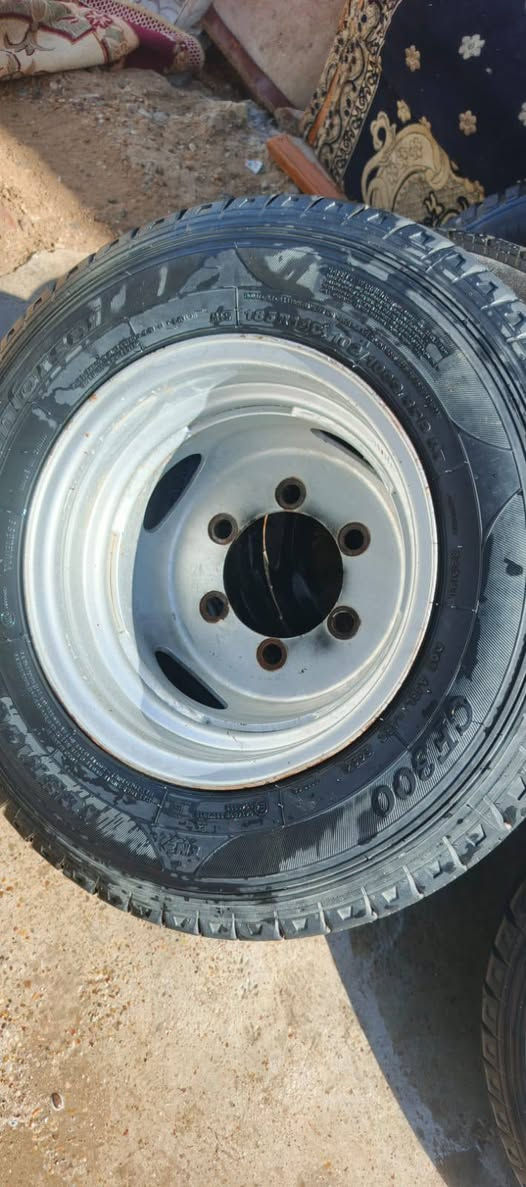 تايرات14
جيب وشد أضافه تانكي أبو ١٢٠وكشنات
العنوان بغداد مدينه الصدر
***********
