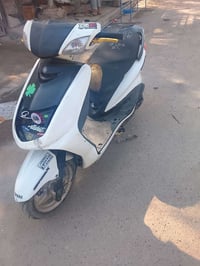 سكنس مكينه خرسه شلعه ومعدل فول بيع سريع 350 قفل قفل 07724269953 العنوا...