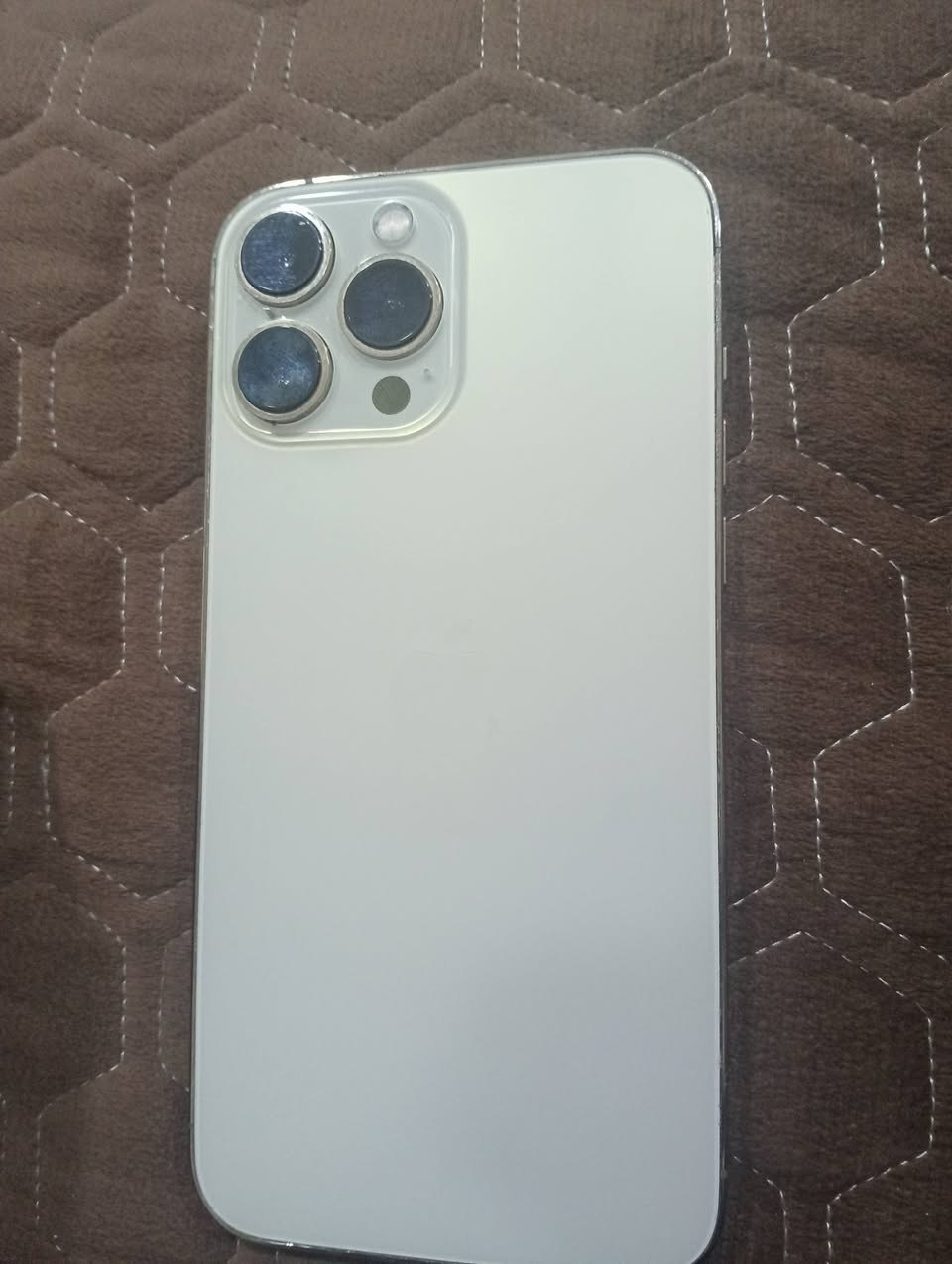 13 برو ماكس لبيع مبدل شاشه فقط كامره لاماميه عاطله وكلدام مغوشه خط شغال مكاني نجف ***********
