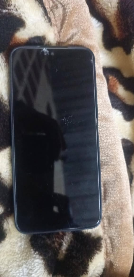 سلام عليكم جهاز للبيع ذاكرة 128 رام 6 بس بي فطور بلشاشة شغال لمس كلة فول سعرة خاص او خابر


**إذا كنت صاحب هذا الإعلان وتريد حذفه لأي سبب، رجاءا أرسل رسالة إلى الدعم الفني**