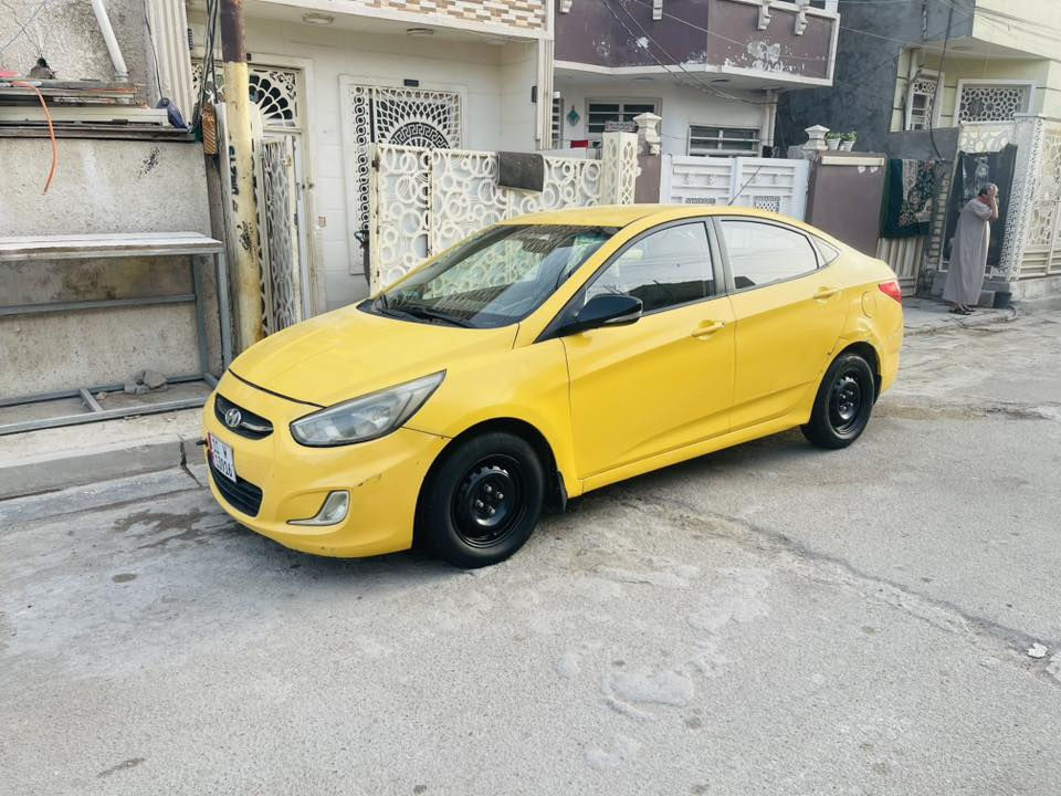 السلام عليكم
اكسنت 2013 خليجي مكينه 1600 قطرتين رقم بغداد سنويه باسمي مصفره هيئه وغرامه مكان السياره الدوره نهاية شارع 60

سعره 78 ورقه وبيه مجال بسيط  

***********
