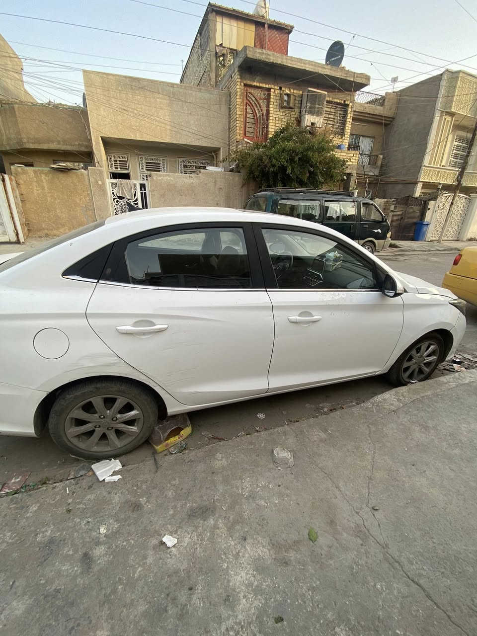 سيارة شانجان السفن موديل 2020
مشتراة من من المقر الرئيسي لشركة شانجان ✔️

الممشى: 103 الف كم

السيارة بحالة جيدا جدا والاستخدام نظيف مع مراعاة الدهن وبانزين محسن 

يوجد خدش بسيط عند الباب الخلفي واثنين بارد 

تبريدها ممتاز ❄️

السعر  9 مليون  وبيها مجال 

رقمها بغداد 

للتواصل اتصل على الرقم ***********
