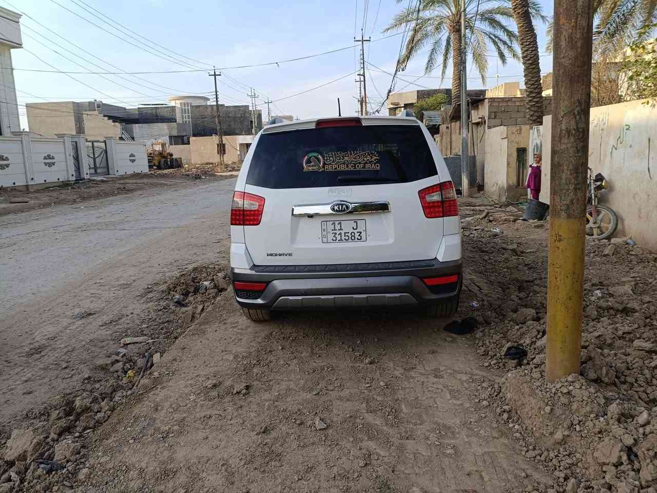 سلام عليكم مهافي ١٣
للبيع مكفوله كفاله عامه فول مواصفات خزن ميموري مري شفط زراك لايت زنون فورويل تخم تاير جديد صدر جديد  سياره مال جناي ربع مذب عليه اتصل وتادالل سعر  ***********
