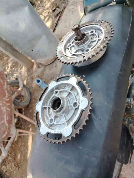 صينية زنجيل مال ١٥٠ ألماني عدد ٢ لبيع توصيل موجود *********** بيه واتساب
