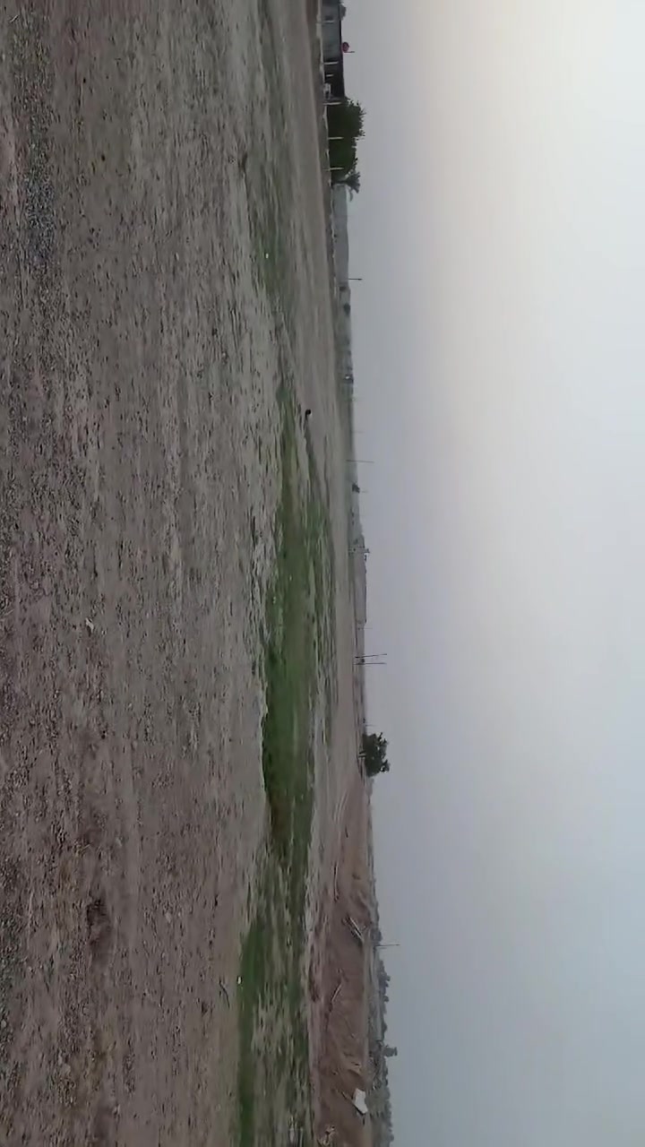 ٤ دونم الطيوب قرب مدرسة الياسمين عقد ١١٧ مخدومه ماء وكهرباء للاستفسار ***********

