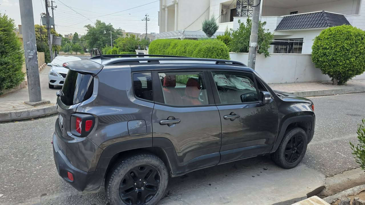 جیب ریناگاد بۆ فرۆشتن
2018 دبل اکسل 
چامرخ بۆینت بێ ژورێ
چار مۆدلیخوڕین
 59000 کیلۆمەتر 
سعر 110 کەمەک مجاڵ
سەنەوی و هەزە نوێ


**إذا كنت صاحب هذا الإعلان وتريد حذفه لأي سبب، رجاءا أرسل رسالة إلى الدعم الفني**