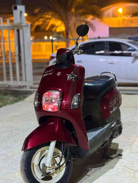 سلام عليكم دراجه ماكس بوليس كفاله عامه أي نقص ما بيها صار اقل الشهر من طالعه وصل معرض مختمه جيب فيتر وفحص مكاني نجف ڪوفه حي 17 تموزز للستفسار ***********
