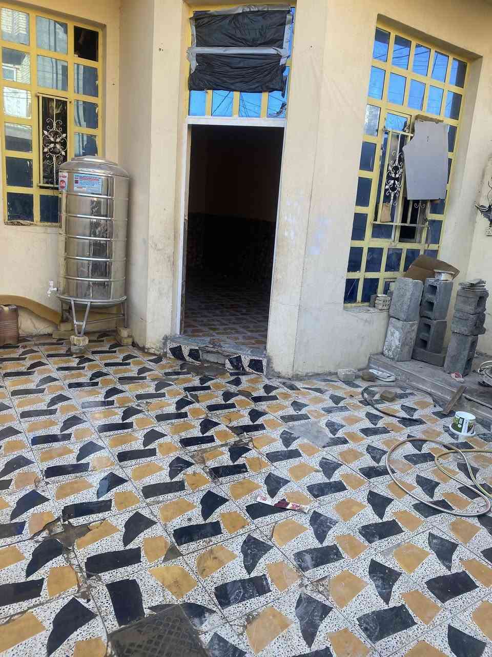 مشتمل ايجار  طابقين غرفتين نوم وصالة ومطبخ واستقبال وحمام بدل ايجار ٣٠٠ ألف اتصال 📞 ***********📞***********📞
