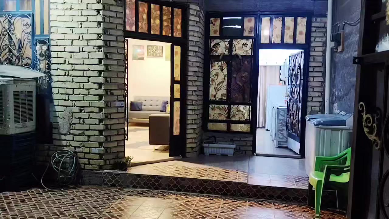 يعلن مكتب الخفاجي للعقارات
عن بيع مشتمل طابو صرف المساحه ١٢٥ متر
واجهة ٦ ونص
نزال ٢٠
كونكريت مسلح بناء حديث
الموقع المحاويل حي الاسره الفراز
التفاصيل داخل الفيديو
للاستفسار الاتصال على الأرقام التالية
*********** أو
***********
