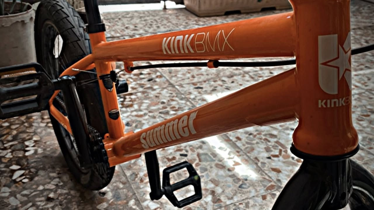 من رخصت الادمن بايسكل للبيع BMX kinki بوربرن واليس صجم اصلي مستعمل شي قليل  السعر ٢٥٠علمن لا يوجد توصيل  فقط لب زعفرانيه الشراي يراسلني خاص


**إذا كنت صاحب هذا الإعلان وتريد حذفه لأي سبب، رجاءا أرسل رسالة إلى الدعم الفني**