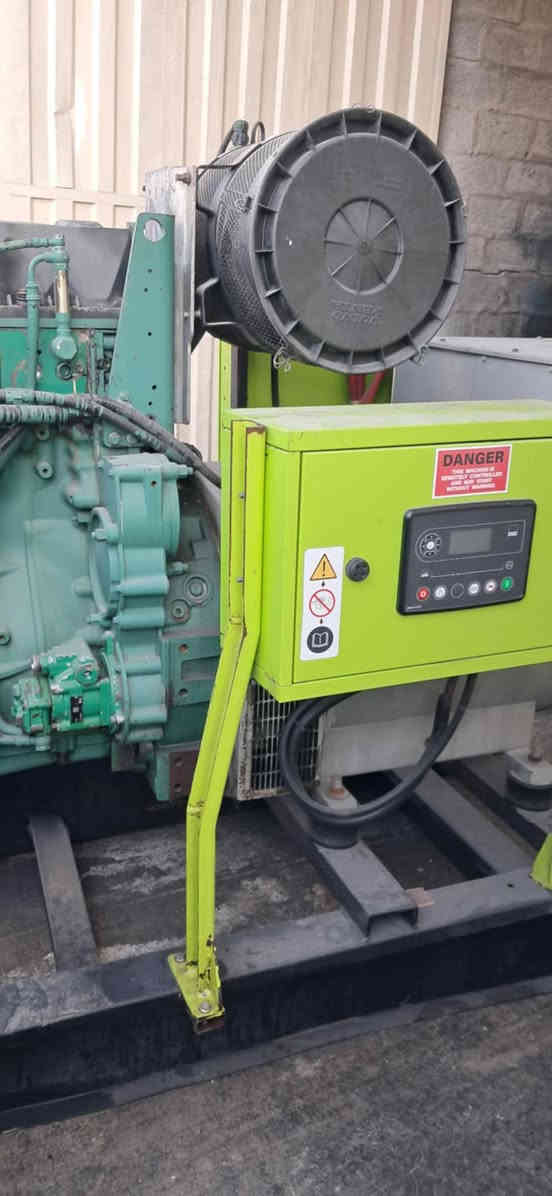 #وجبة جديدة اسعار مناسبة
فالفو D1341 
توليد 400 كيفي  
اوربي سيت بلاد 
شاشة حماية  
ماء راديتر اخضر
عنوان فرع الأول ديالى خانقين 
فرع الثاني أربيل صناعه جنوبيه 
هاتف ***********
***********
***********
