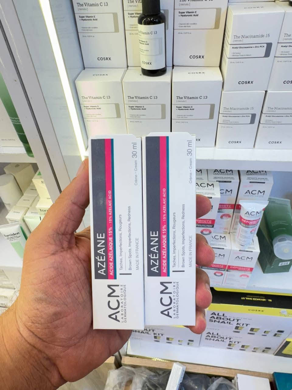 كريم علاج الكلف و تصبغات الجسم العنيده الفرنسي الأصلي العبوه المعدنيه 
ACM Laboratoire Azéane Cream 15% Azelaic Acid 30ml مصمم لمعالجة مشاكل البشرة المتعددة، مما يؤدي إلى تحسين عام لمظهر البشرة. ومع ذلك، يهدف هذا العلاج متعدد الأوجه إلى تقليل البقع الداكنة وعيوب الجلد والاحمرار. ترتكز فعالية هذا الكريم على تركيز 15% من حمض الأزيليك.
السعر  عرض خاص 15
توصيل بسمايه
بغداد محافظات


**إذا كنت صاحب هذا الإعلان وتريد حذفه لأي سبب، رجاءا أرسل رسالة إلى الدعم الفني**