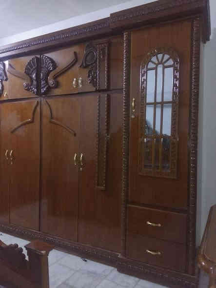 السلام عليكم بيع غرفة نوم صاج اصلي ثقيل متانه نضافة مية بالمية فصلناها خمسة مليون بيع سريع مليونين ***********المكان بغداد الشرطة الخامسة
