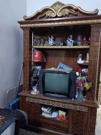للبيع معرض جديد السعر 35 بي مجال الاتصال 07733817112