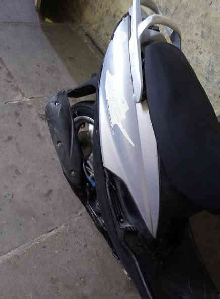 السلام عليكم
دراجه البيع ماكس 140

دراجه كامل كلهه شغال نقص بس باتري لن كاعد كهربائي كله شغال السلف شغال بس باتري هندر تشتغل الاستفسار على هاذا الرقم السعر 300 وبيها مجال 

***********
