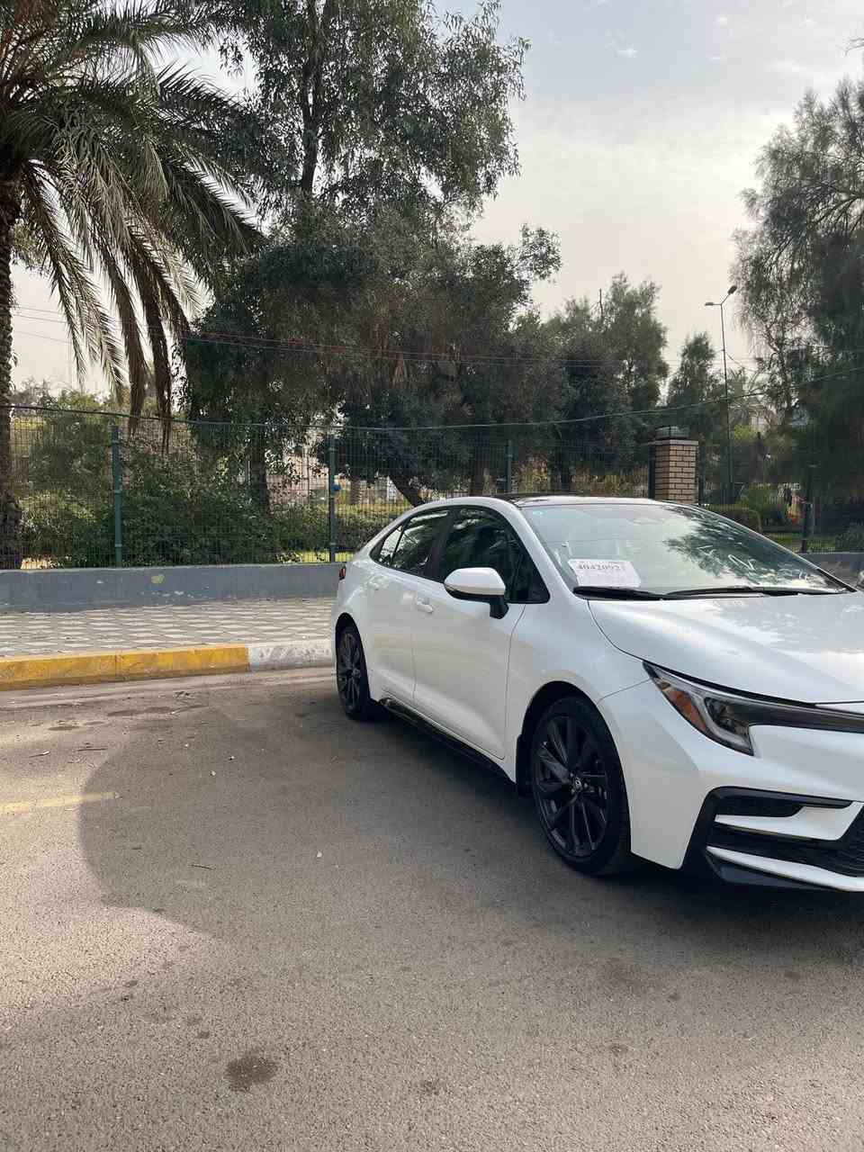 السلام عليكم للبيع كورلا موديل 2023 وارد أمريكي فول مواصفات أبلاك أدشّن قماره سوده فول ١/١ حادثها فقط طخه بسيطه بدون صبغ بدون تبديل حتى الدعاميات ليبل واحد رقم بغداد بأسمي تحويل ثاني يوم مكاني بغداد الحريه الرقم ***********
