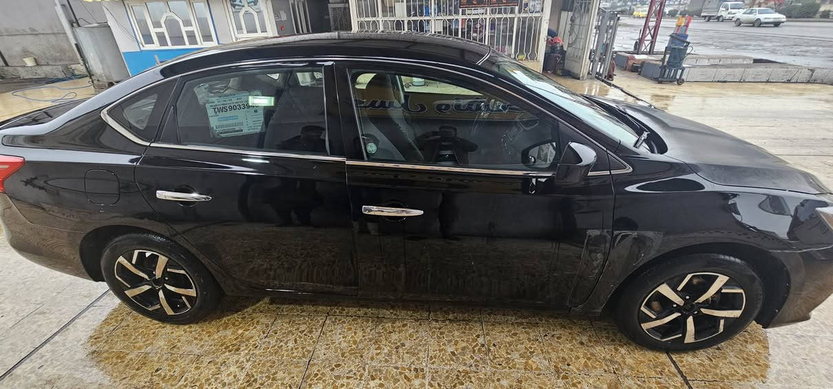 السلام عليكم
للبيع2018
 سينترا وارد امريكي اسود اللون الضرر بونيد وجاملغ النفر بدون داخل،مواصفات نص فول..
ارقام وسنوية منتهية قبل سنه.تبريد تدفئه شغاله شرط الفحص
السعر ١٠٥ وبيهامجال
‏‪***********‬‏
