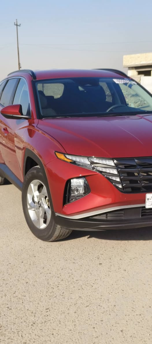 البيع توسان موديل2024وارد امريكي محرك 2500مرغوب  فول عدة فتحة
موصفات لون احمر بدون ايرباك وبدون دواخل 
تشغيل عن بعد 
بصمة 
انارة ترحيب عند قتراب
رادار امامي
رادار جانبي
رادار خلفي
توقف ذاتي عند قتراب 
تدفه كشنات 
مود درايف ايكول نورمال سبورت سمارت
تحكمات ستيرن و مثبت سرعة
تحديد مسار 
قيادة اليه 
مانع نزلاق 
مانع منحدرات، 
هاند بريك بصمة
قطعتين تبريد 
صندوق كهرباء
كشن سايق كهرباء 
داخل ابيض كشنات مخمل ماشية24 mi
سياره بل واقع بعد احله حادث موضح بصورة جاملغ خلفي وقبق جنطة صبغ سونار موجود. عنوان بغداد استفسار اتصل *********** سعر 190 ورقة 
ملاحظة سيارة بدون رقم دخول جديد
