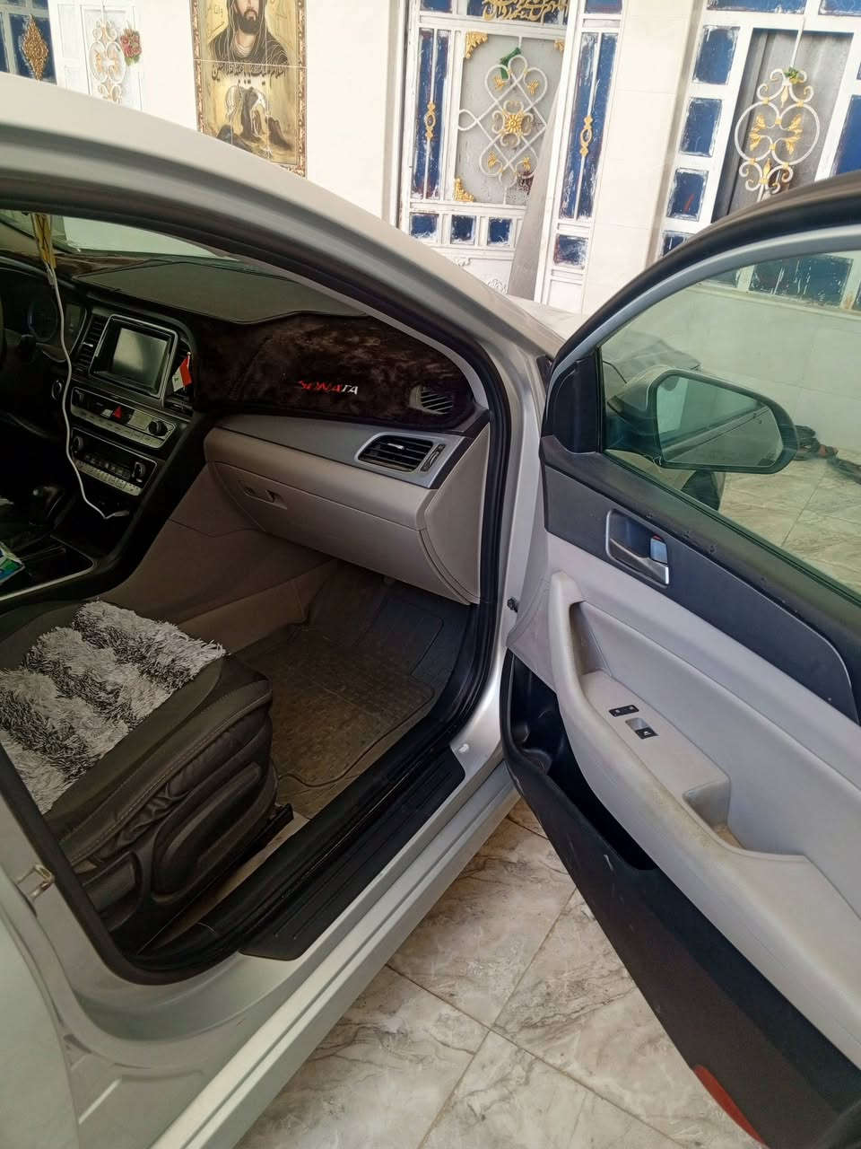 السلام عليكم
سوناته 2018 سياره جاهزه
 تبريد حداديه مكينه جديده
فول موصفات ماعدا الفتحه بيها 
بس بنيد المكان الناصريه مركز 
***********
