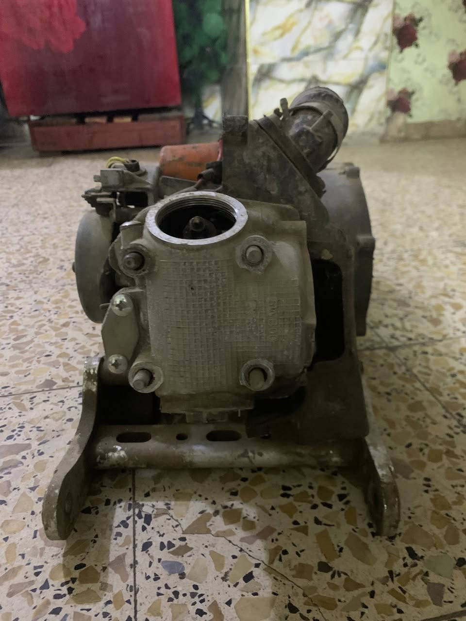 سلام وعليكم غراض مال ماكس عزيزي مكينه بسعر ٧٥ شاصي  سعره١٥٠اوراق كفرات سعر١٠كفرات صفحايات ٥كابريتات بس عوزه تنضيف زوج كابريات الواحد ١٠شوته بلاد مختمه السعر٨دبلات اصلي شغال السعر ٣٠ وياله بلاد السعر٢٥كاعيه سعر٥بلاد طبق مال هندر سعر١٠ كشن سعر ١٠ عزيزي المكينه كايمه عزيزي إذا مو شراي لاتراسل موجود بس واتساب  عزيزي السعر قفل ***********
