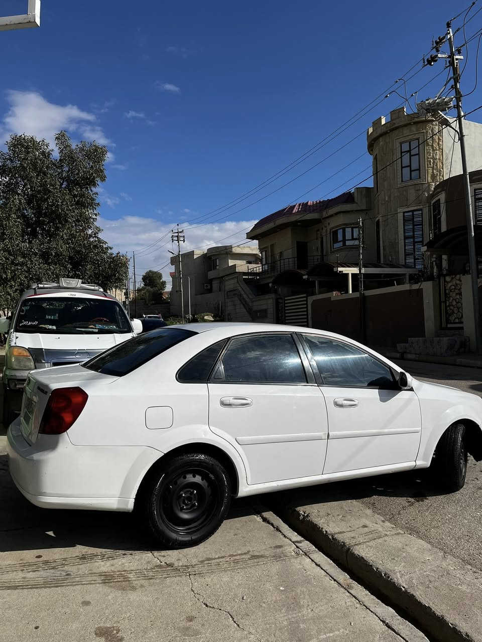 سيارا اوبترا للبيع موديل 2009 سنويه الئ2028 رقم دهوك كوبون ما مسجله صبغ قطعه فقط جاملغ الوره🤍عنوان نينوى ناحيه بحشيقه✨***********
