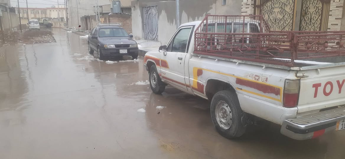 بيكم ٨٨ جاهز عشغل محرك كير اكسن شرط طخم تايه جديد باتري جديد رقم نينوى مصطره ٤٥ وبي مجال ***********
