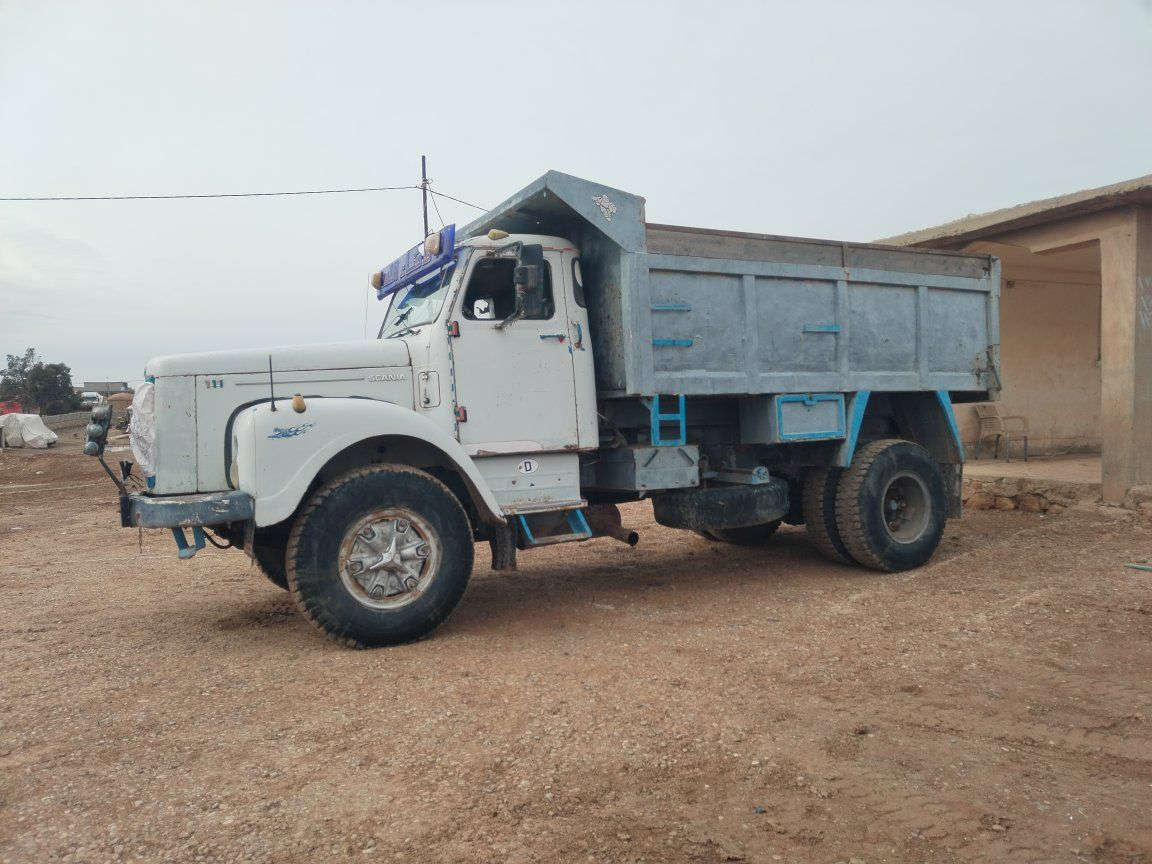 قلاب سكاني 111 تك رقم نينوى كير محرك اكسن بشرط العنوان موصل السعر *********** كورك ***********
