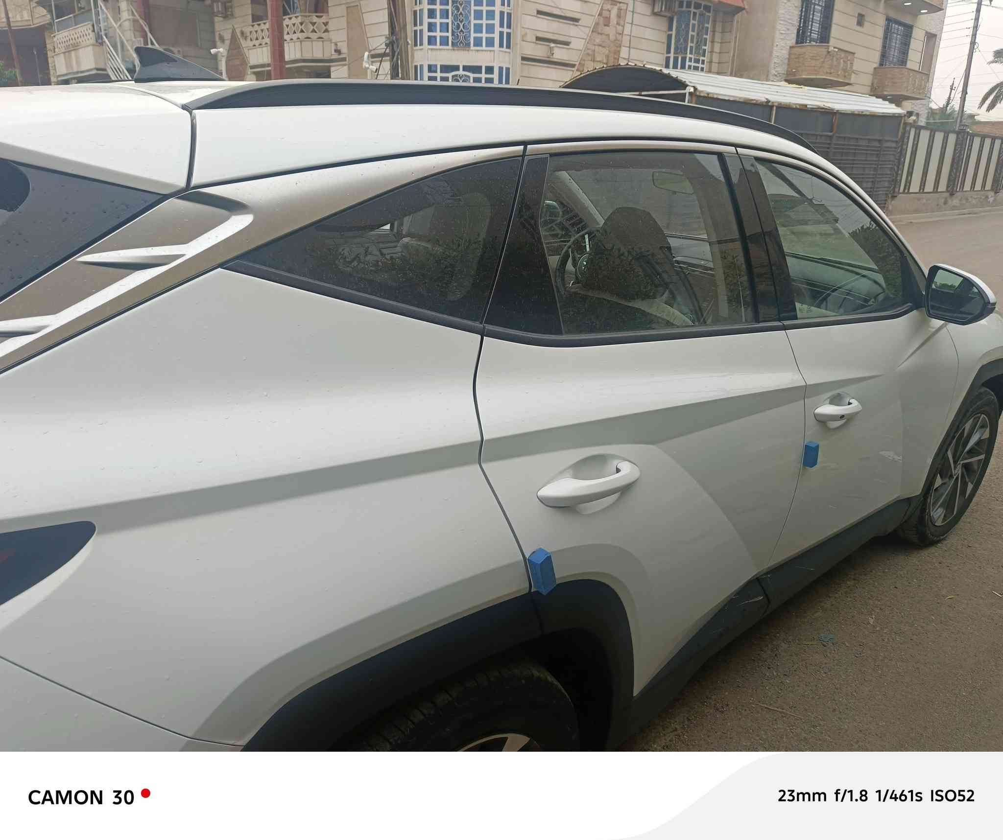 السلام عليكم هونداي خليجي موديل ٢٠٢٣  السياره فول مواصفات عدا البانوراما ماشيه ٤٩٠٠٠ وقابل للزياده مكفوله من الصبغ بيه فقط بارد بقبغ الجنطه موضح بالصور ماشيه  السعر ٢٠٥ وبيه مجال مكان السياره بغداد حي الاعلام ***********
