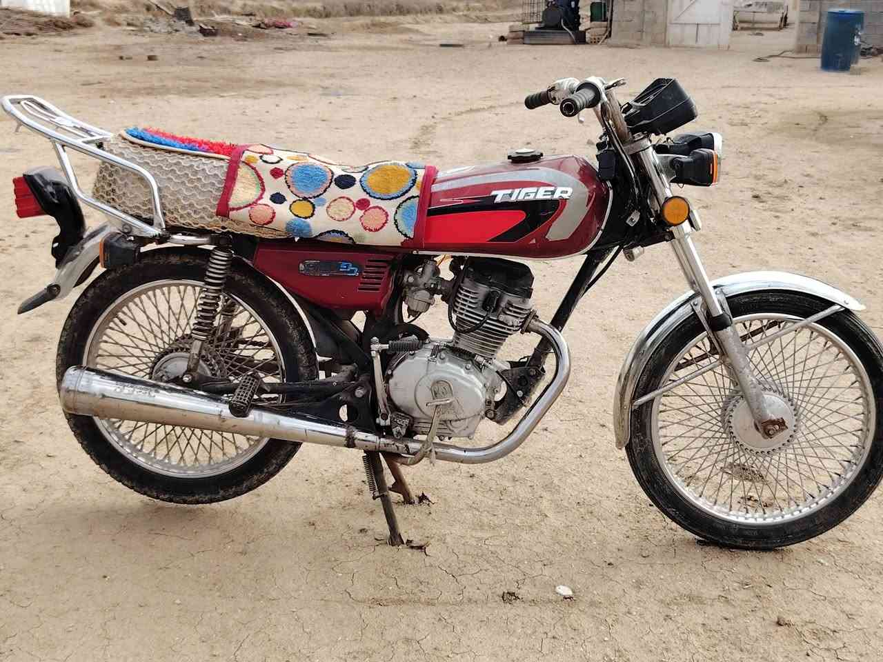 يالله للبيع 2020اوراق اصولي سعر 370وبيها مجال قليل مكان بابل الحمزه الغربي الغزالي اتصل وتدلل ***********
