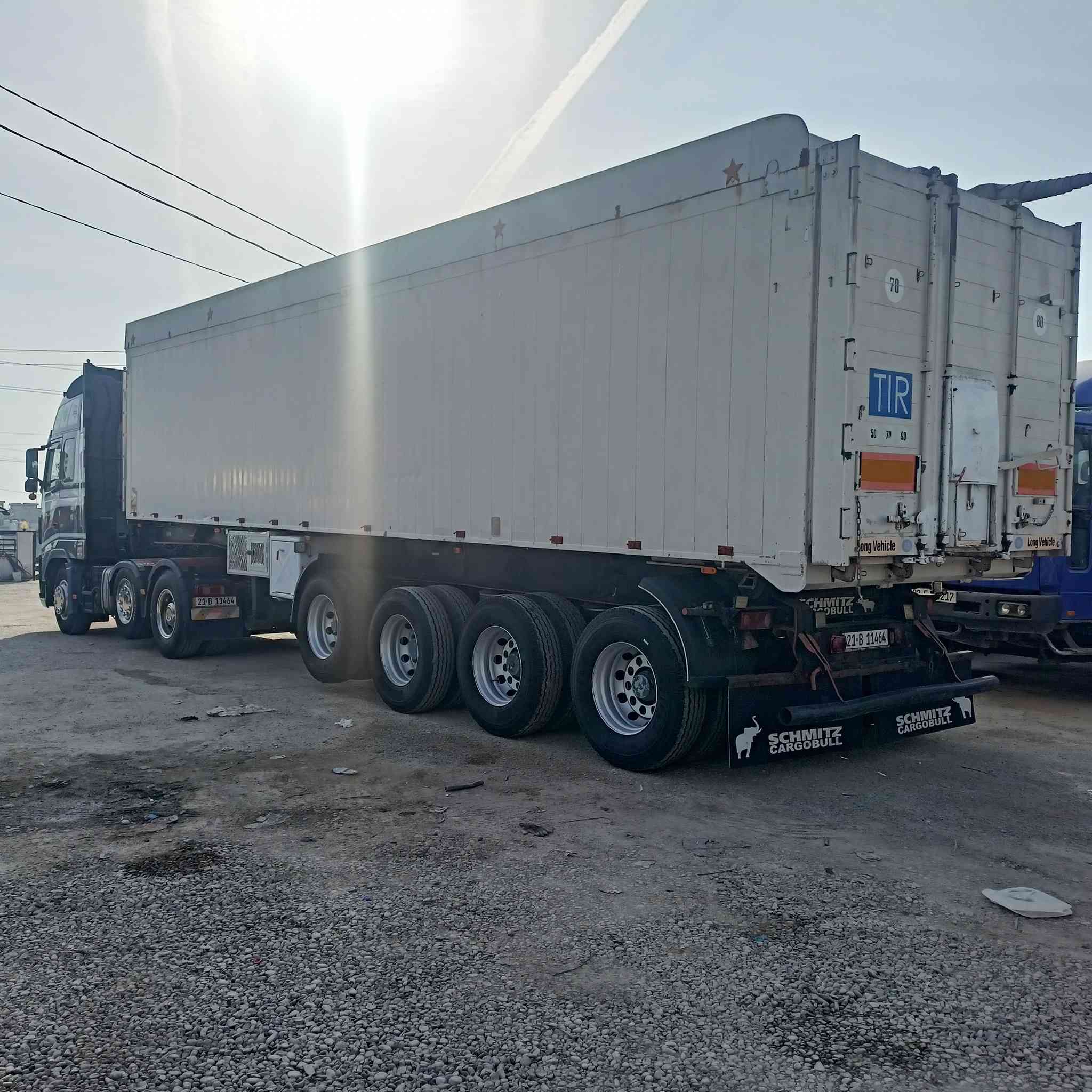 فالفو شيطان سنكل امامي حجم 460 كير اوتماتيك هاف قماره 4خطوط بودي شمتز الماني فافون شاصي حديد حموله 55 طن كير محرك شرط شاصي مكفول قماره بدون صبغ رقم وسنويه وهزه جديد تخم تاير جديد سياره جاهزه بدون نقص شرط التحويل 
موديل 2005
سعر 500$
عنوان كركوك طريق المطار مقابل جسر حزيران 
***********
***********
***********
