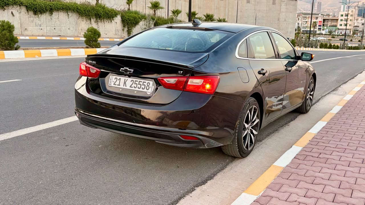 ماليبو 2017 lt
سياره كه زور بى عه يبه 
هه موو گيانى به شه رت 
يه ك چه ملغى  ده عمه پشت و پيشى كه بسه
٥ بارچه بوياخى ئه مريكايه

1g1ze5st4hf242319
ره قه م شاسيم داناوه
به ناوى خومه وه يه
١٢٠ هه زار روشتووه
شغال و ئوتو ستارت ستوپه
نرخى خوار بازار
٧٨ گه لا
شوين سليمانى
***********
*********** السليمانية, العراق
