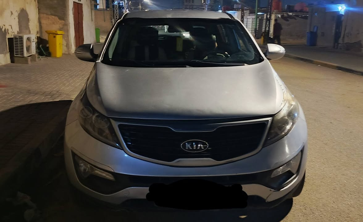 سلام عليكم كية اسبورتج 14 اصال كاز  ادوات ادوات رقم وسنوية متومة كصتين لسيارة جاهزة من كلشي تبريد تتدفة حدادية لسعر 48 وبيهة مجال قليل كلش مكاني لبصرة ***********اراوس حسب لقناعة رقم وسنوية انكليزي
