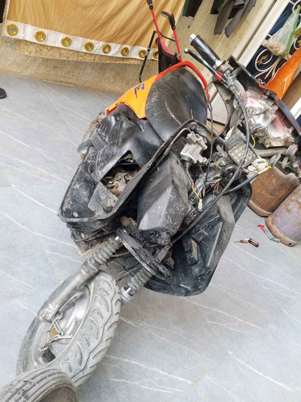 سلام عليكم عندي فراشة دراجه موديل 2021 دراجة مرتبه مايرادله اي شي بس تنضيف ..... المايشتري خلي يكلب الصورة يراسلني عل هذا الرقم*********** بخير ويدلل
