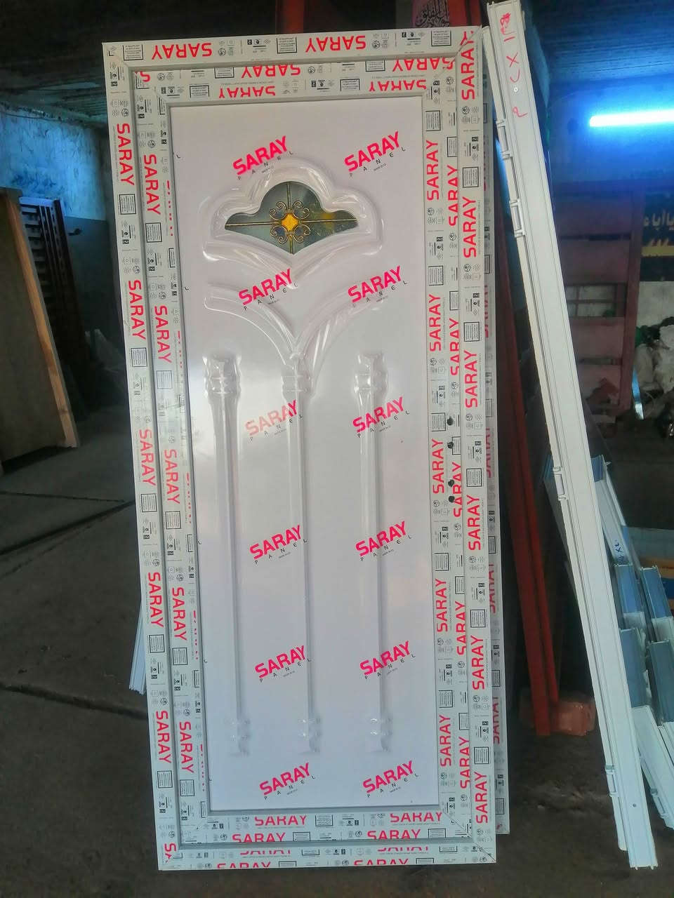 السلام عليكم..
يوجد لدينا أبواب خشب جاوي حديثة الصنع وأبواب pvc لكافة القياسات الرفاعي الحي نهاية البلوك الثالث واتساب ***********
