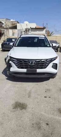 للبيع فقط هونداي توكسان   موديل 2024 لون ابيض وارد امريكي  مواصفات الس...