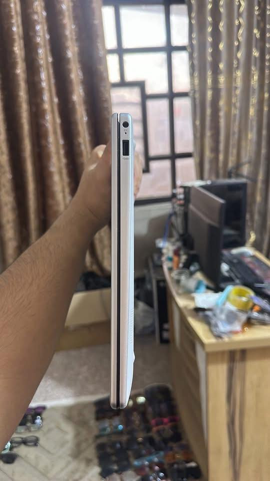 لابتوب HP مستعمل (3 مرات فقط) 
بحالة ممتازة 
نظافة 100‎%‎ 
Core i7 1355U (13th) 
كارت شاشة مدمج intel IRISxe 
Ram 16GB (DDR4) 
1TB M.2 
مع جنطة وماوس اصلي 
مكاني بغداد - حي القاهرة
0774453779
900 الف وبي مجال


**إذا كنت صاحب هذا الإعلان وتريد حذفه لأي سبب، رجاءا أرسل رسالة إلى الدعم الفني**