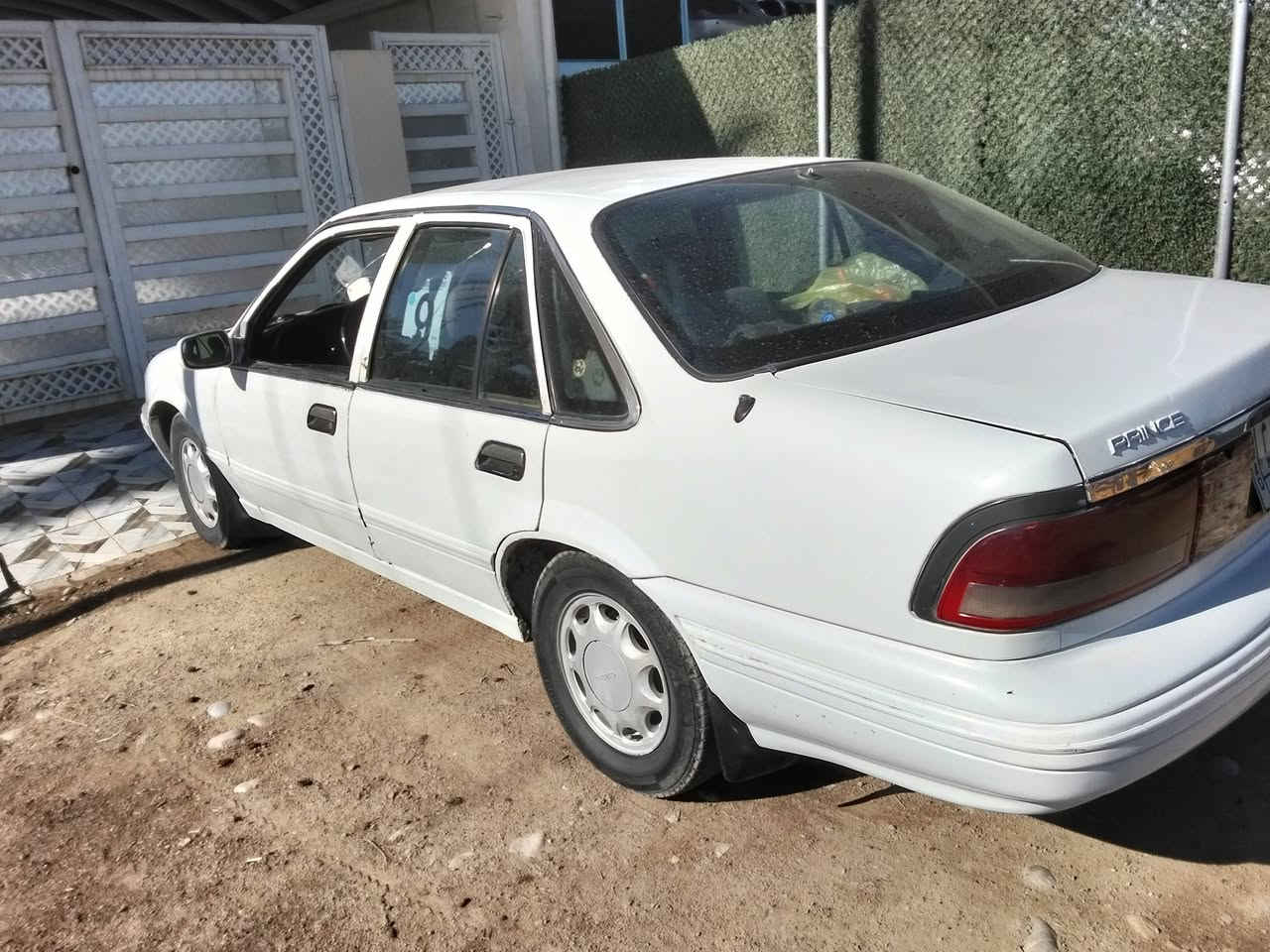 #للبيع نقد او اقساط
سعر النقد 25 قفل 
سعر القسط 30 مقدم 10 وكل شهر ورقتين
دايو برنس موديل 95 رقم بغداد راعيه بغداد كير عادي 
كير ومحرك مكفولات تواير وصدر فوك النص عمر 
جام كهرباء منضومه تبريد كامله كمبريسر واكف 
سنويه مامنتهيه السياره مصبوغه 
مكانه بجريجب ***********
