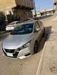 نيسان فيرسا شكل امريكي موديل ٢٠٢١ سياره داخله تقرير تعمل وتسير بدي كفا...