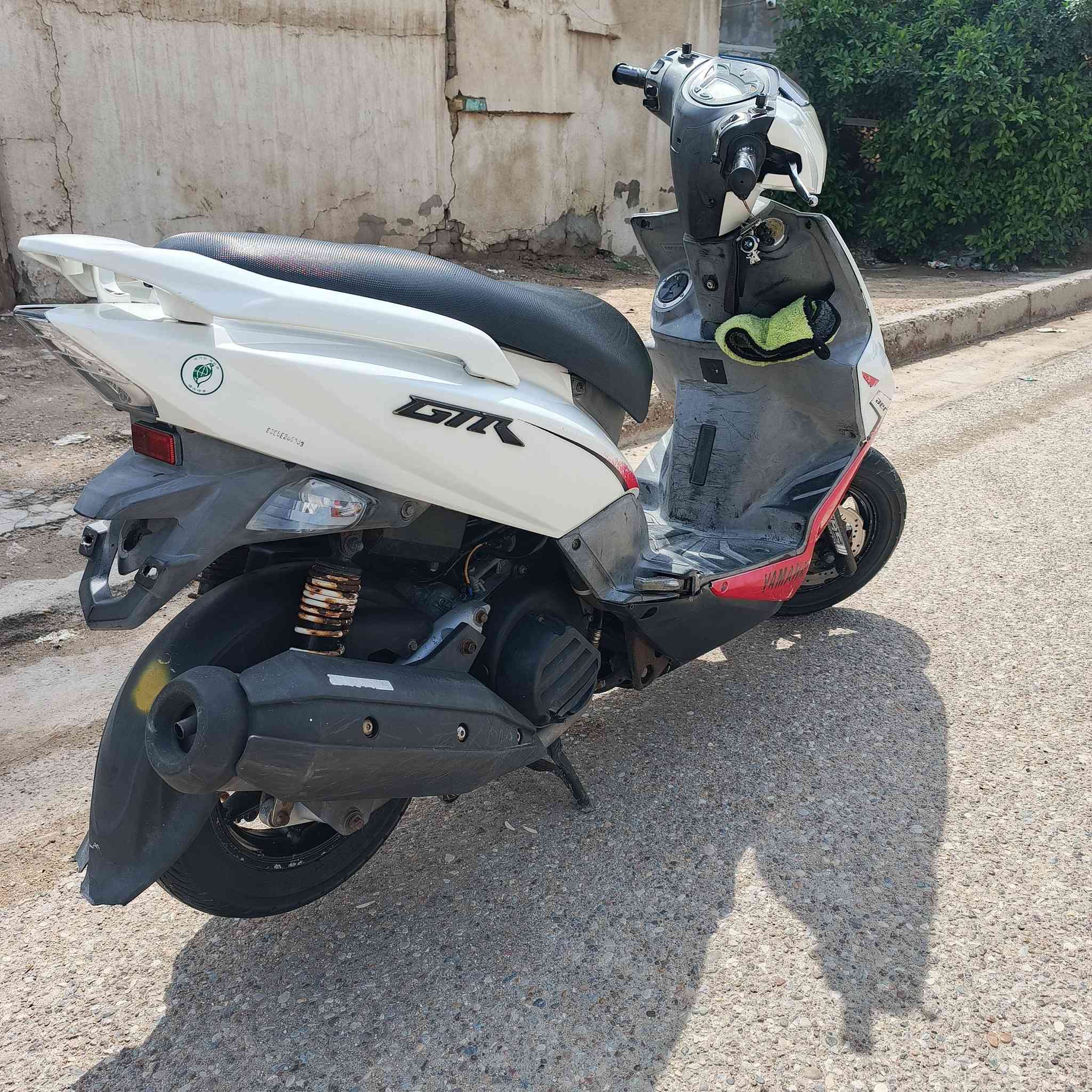 سلام عليكم جي تي ار للبيع
الدراجة نضيفة كفالة عامة 
هذا *********** مكاني الزعفرانية سعر خاص
