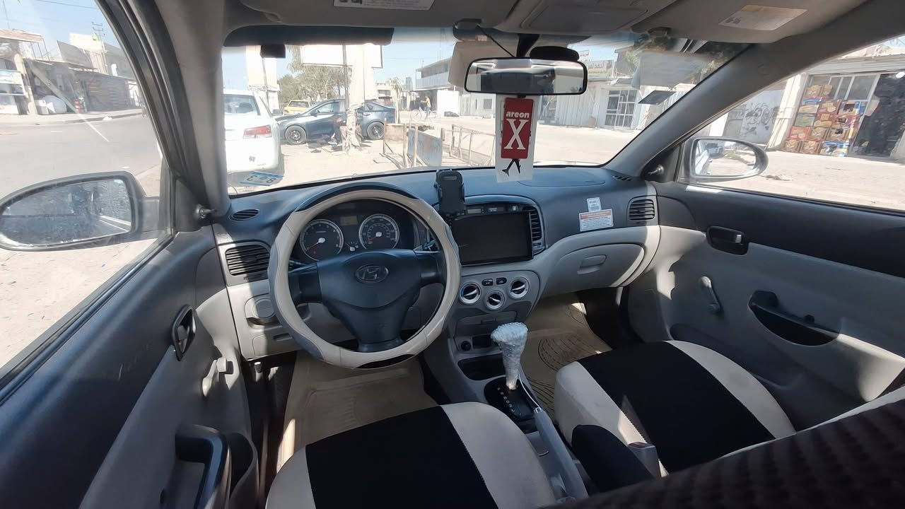 مرحبا اخوان
اكسنت مراوس فقط بكيا ريو ٢٠١٨ وصاعدا رقم بغداد وابيض
تبريد جيد
تدفئه جيده
مكينة وكير كفالة 
رقم بغداد بأسمي
يكون المراوس حسب الاتفاق
***********

