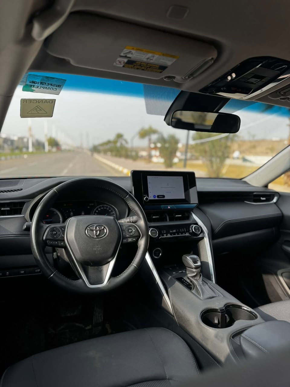 فينزا 2024 LE
مكينة 2500 هايبرد  
🔹 المواصفات:
 • مري شفط كهربائية
 • نقطة عمياء
 • رادار أمامي وخلفي
 • حساسات محيطية
 • توقف ذاتي
 • مانع انزلاق (Traction Control)
• كشنات قماش مخمل وسيارة مدوشمه 
 • كشنات كهربائية مع خزن ميموري
 • شاشة مع نظام كار بلاي
 • كاميرا 
 • الجنطة كهربائية + حسّاس قدم
 • ستيرن كهرباء + تدفئة
 • شحن لاسلكي
 • أوتو هولد
 • هند بريك إلكتروني ببصمة
 • ترحيب ذكي خارجي + داخلي + في المرايا
 •  أبواب بصمة 
 • مراية وسطية تعتيم تلقائي
 
⸻
🚨الضرر بنيد صبغ وباب بي تكحيل فقط وكل غراضها بلادية

السعر : 195$ 
🚨مكانها الفلوجة
***********
