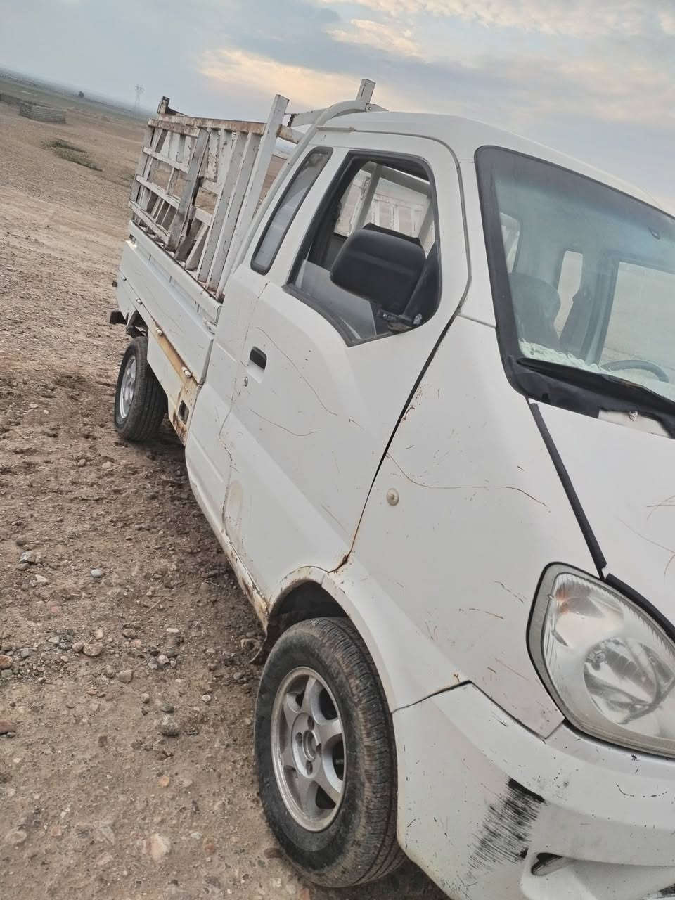 هانفي للبيع 2007 منفيس كامل
محرك تجفيت جديد
كير شرط
كهربايات كله يشتغل
السعر 16 ورقه وبيهه مجال
الرقم ***********
