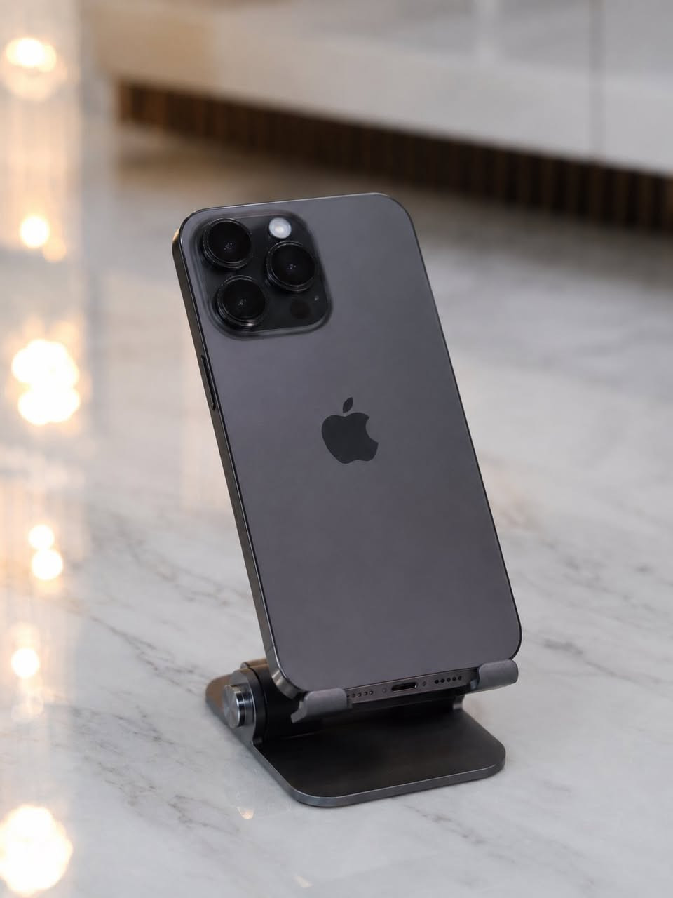 للبيع iPhone 15 Pro Max 🖤
256GB | Black Titanium

نظيف جداً، شغال 100%، 
الشاشة أصلية من آيفون آخر، مو تجارية، وباقي القطع سليمة.  
البطارية 79%، بدون كارتون.  
فقط زلخ صغير بالشاشة ما يأثر.

الموقع: النجف الأشرف — الكوفة قرب نفق مسلم بن عقيل  
السعر: 950 ألف قابل للتفاوض للجاد فقط.


**إذا كنت صاحب هذا الإعلان وتريد حذفه لأي سبب، رجاءا أرسل رسالة إلى الدعم الفني**